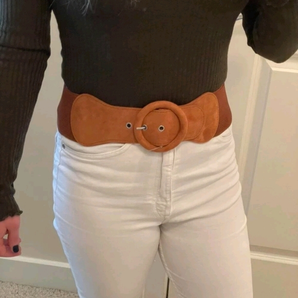 Round buckle brown elastic suede corset wide boho stretch waist statement belt - Picture 5 of 6